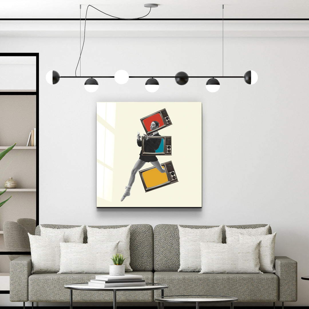 ."A little Hurry". Contemporary Collection Glass Wall Art