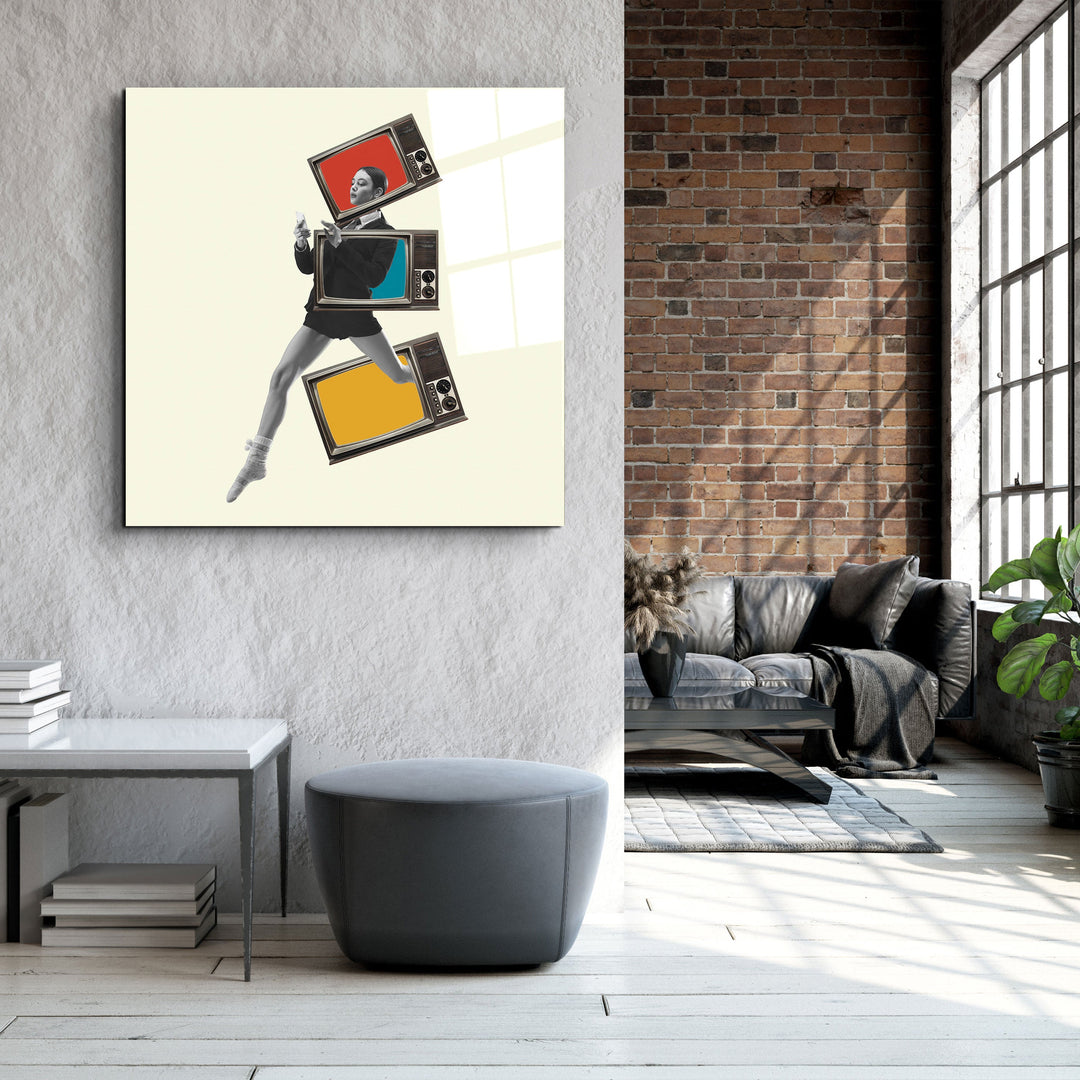 ."A little Hurry". Contemporary Collection Glass Wall Art