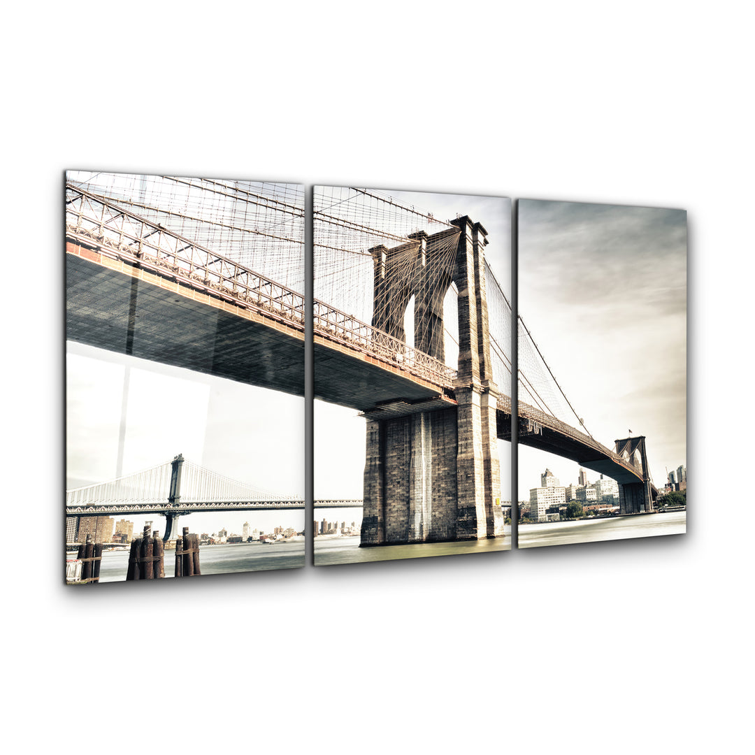 ・"Brooklyn Bridge - Trio"・Glass Wall Art