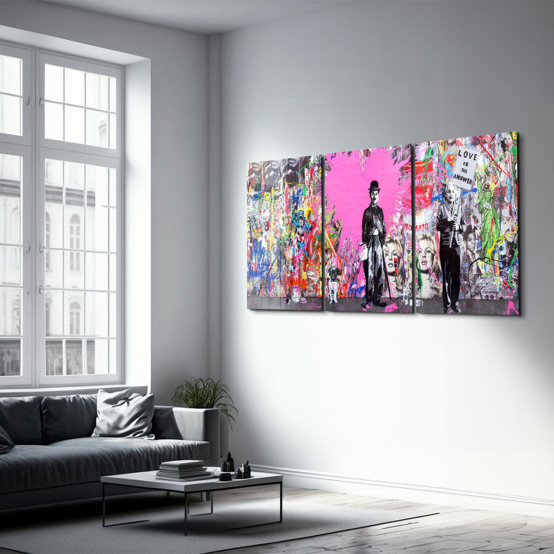 ・" BANKSY Pink Love - Trio"・Glass Wall Art