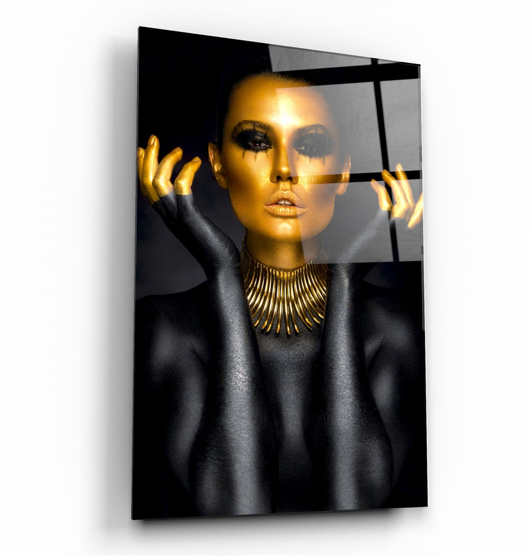 ・"Golden Face and Fingers"・Glass Wall Art | Artdesigna Glass Printing Wall Arts.