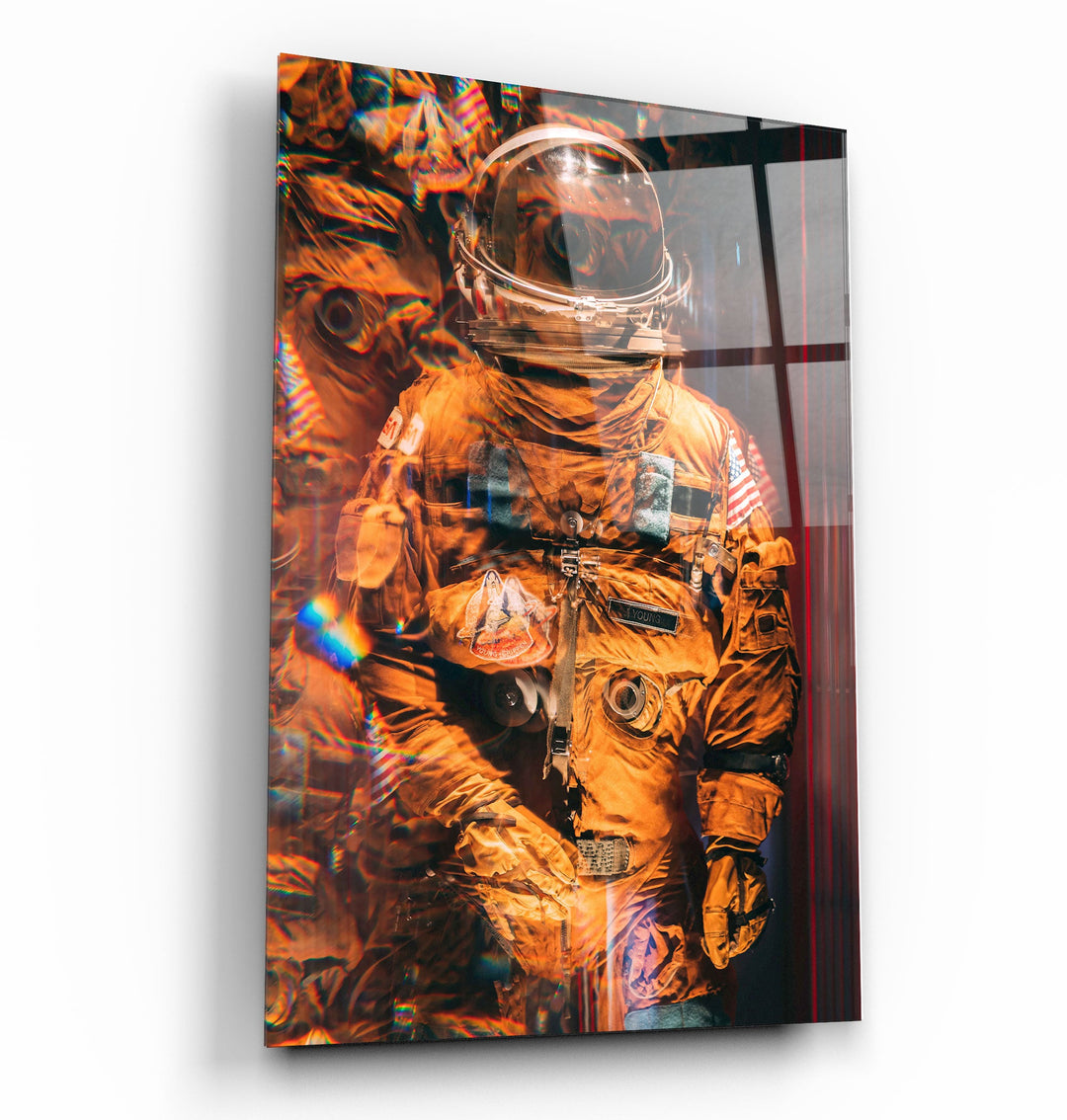 ・"Blurry Astronaut"・Designer's Collection Glass Wall Art