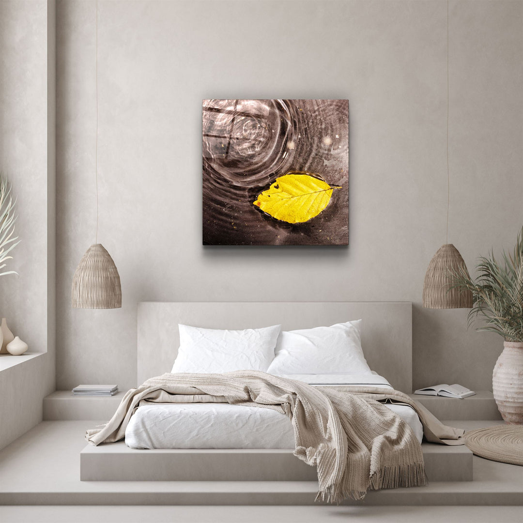 ・"Yellow Leaf on the Water"・Glass Wall Art | Artdesigna Glass Printing Wall Arts.