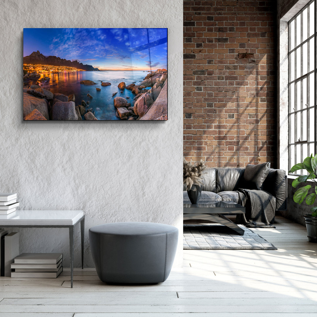 ・"Cape Town's Table Mountain, Lions head & Twelve Apostles"・Glass Wall Art