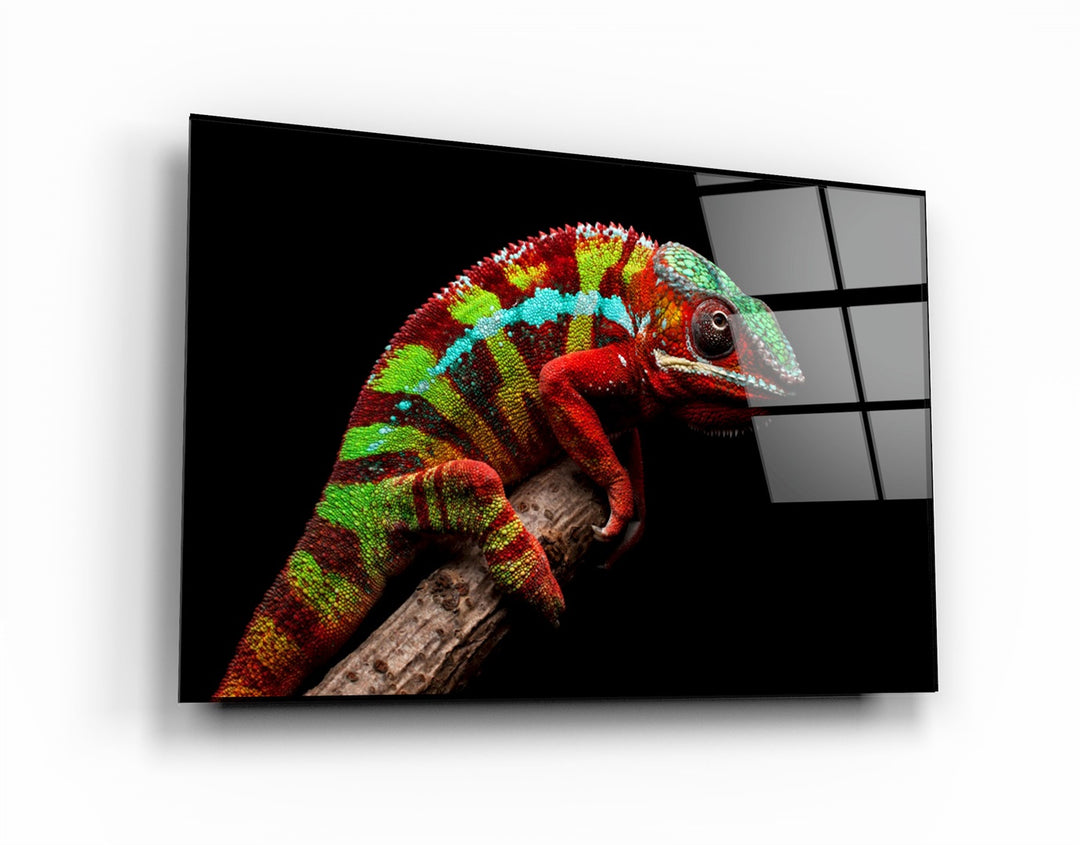 ・"Chameleon"・Glass Wall Art | Artdesigna Glass Printing Wall Arts.