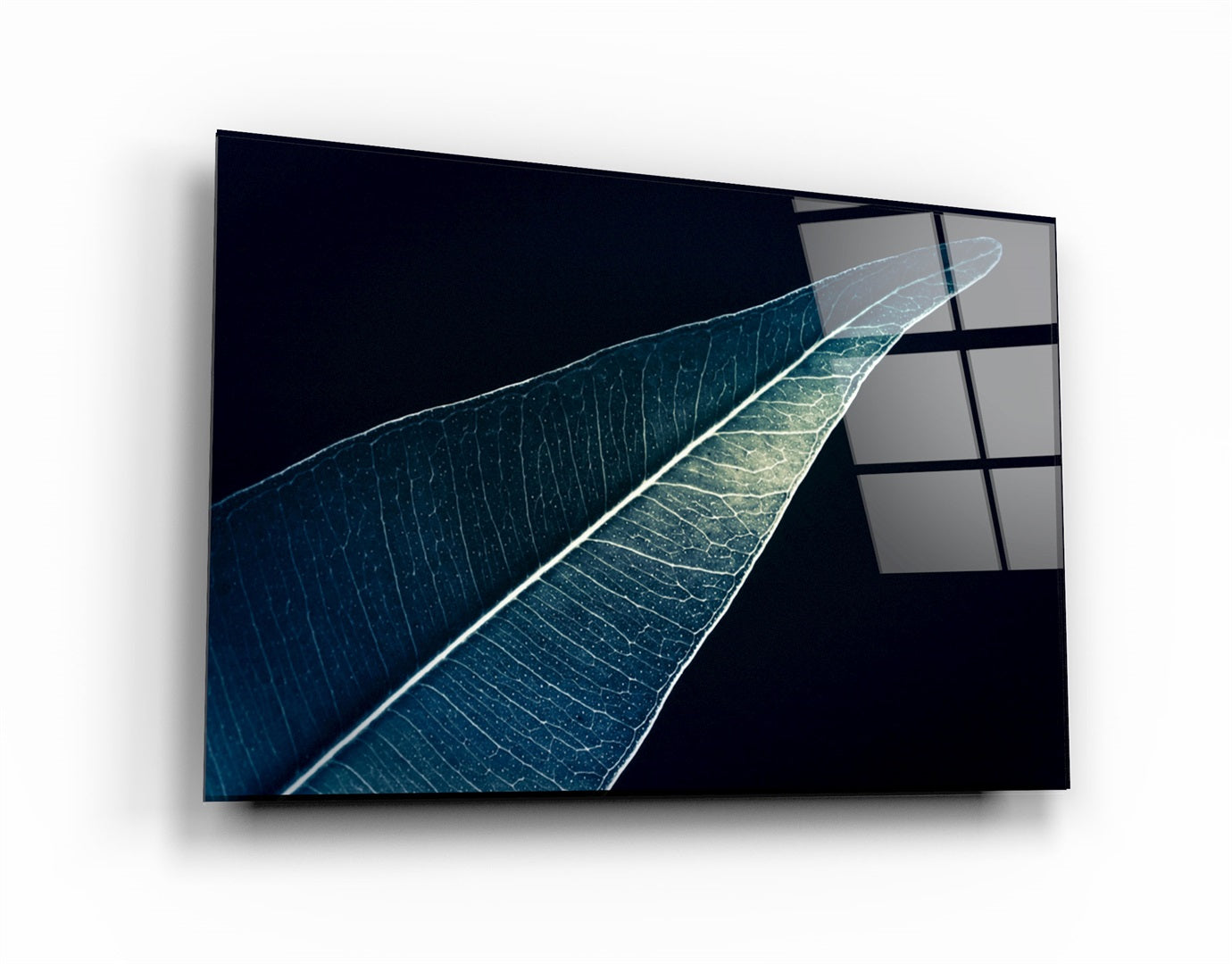 ・"Green Leaf 3"・Glass Wall Art | Artdesigna Glass Printing Wall Arts.