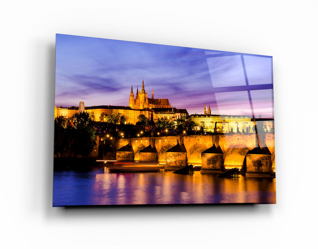 ・"Beautiful Prague Castle during twilight"・Glass Wall Art