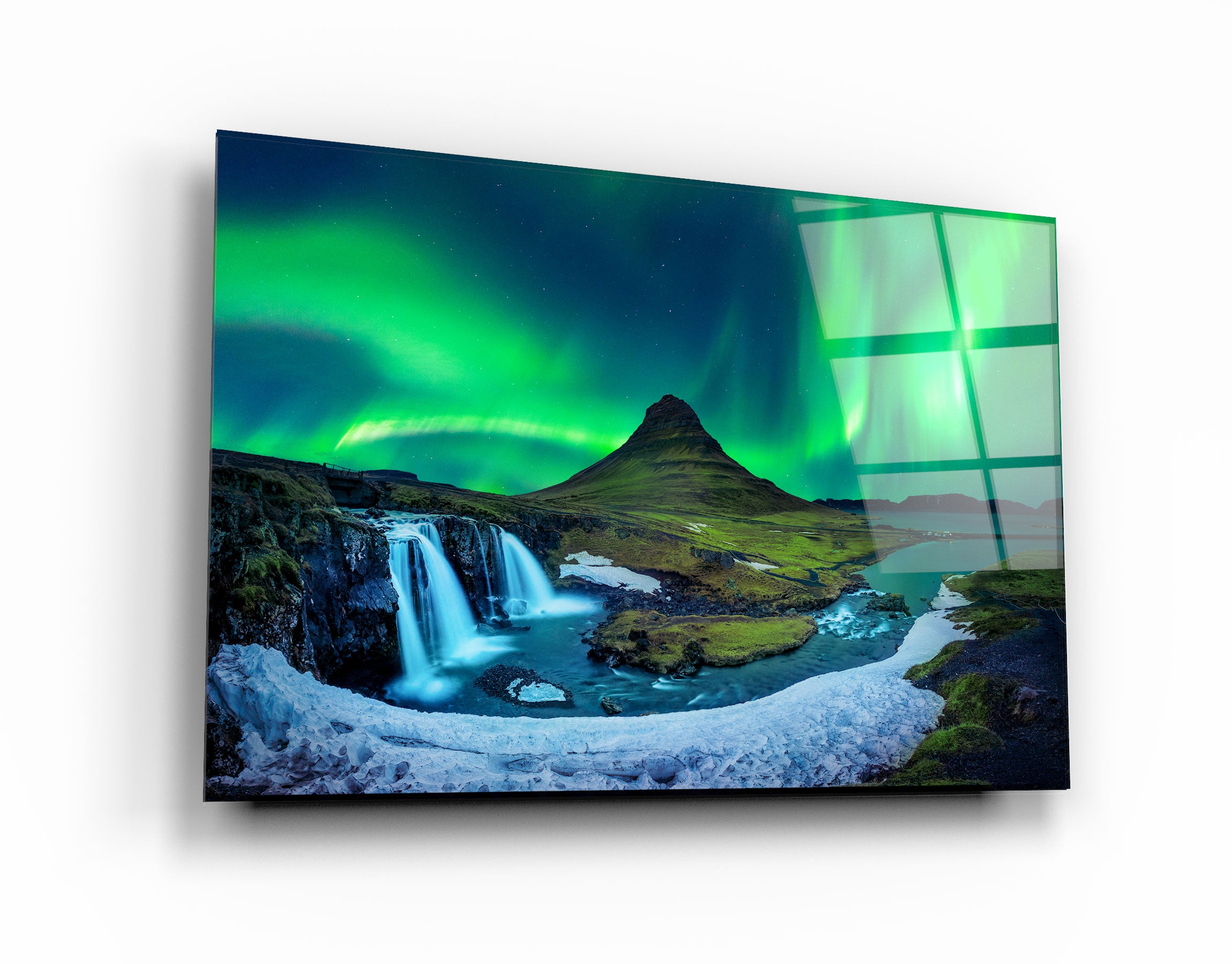 ・"Aurora - Northern Lights"・Glass Wall Art | Artdesigna Glass Printing Wall Arts.