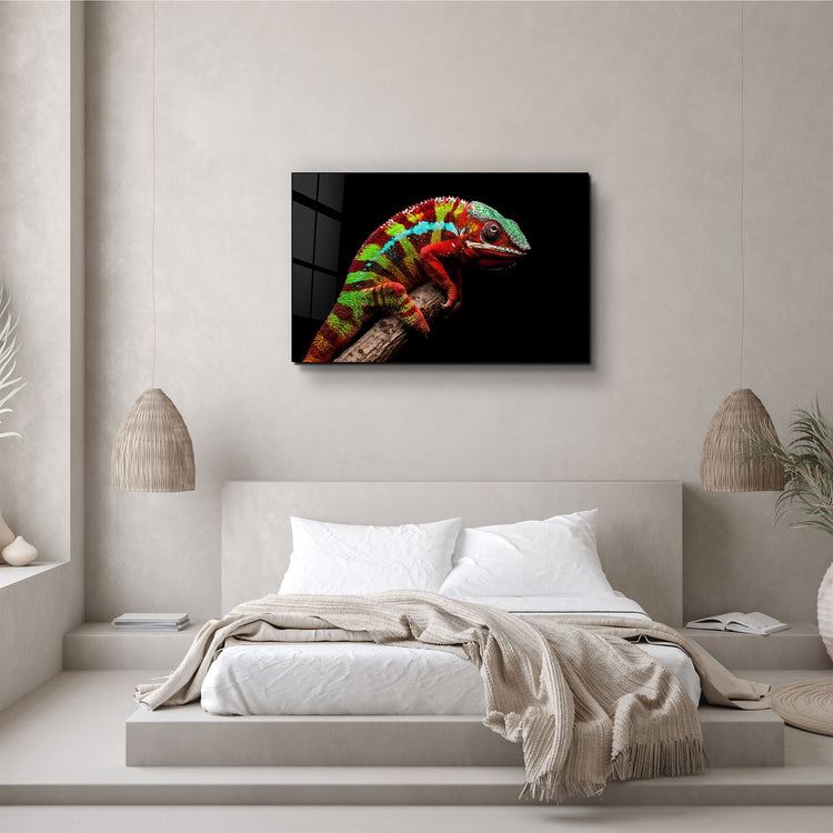 ・"Chameleon"・Glass Wall Art | Artdesigna Glass Printing Wall Arts.