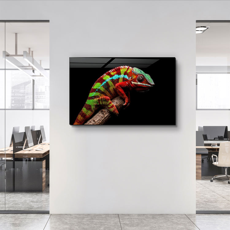 ・"Chameleon"・Glass Wall Art | Artdesigna Glass Printing Wall Arts.