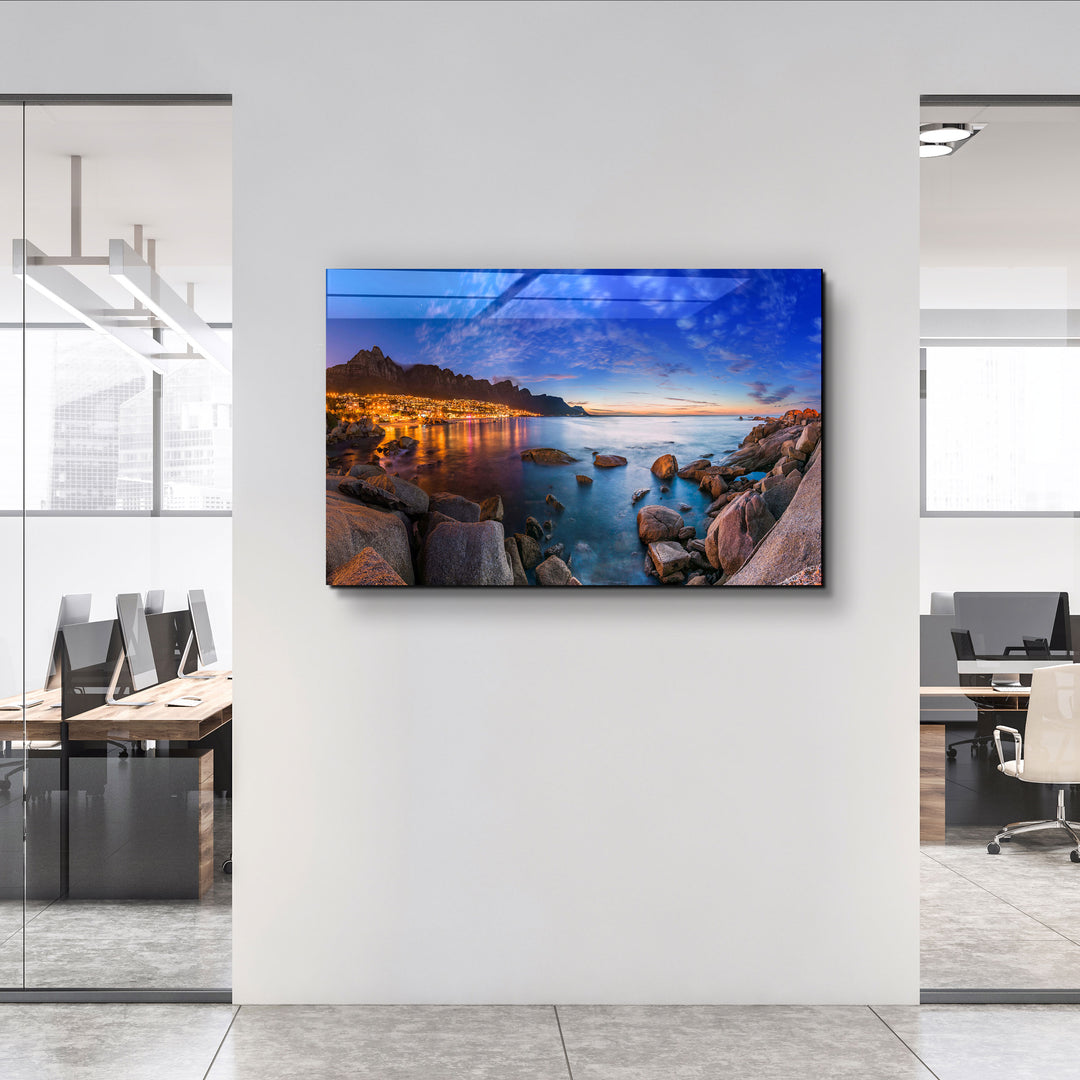 ・"Cape Town's Table Mountain, Lions head & Twelve Apostles"・Glass Wall Art