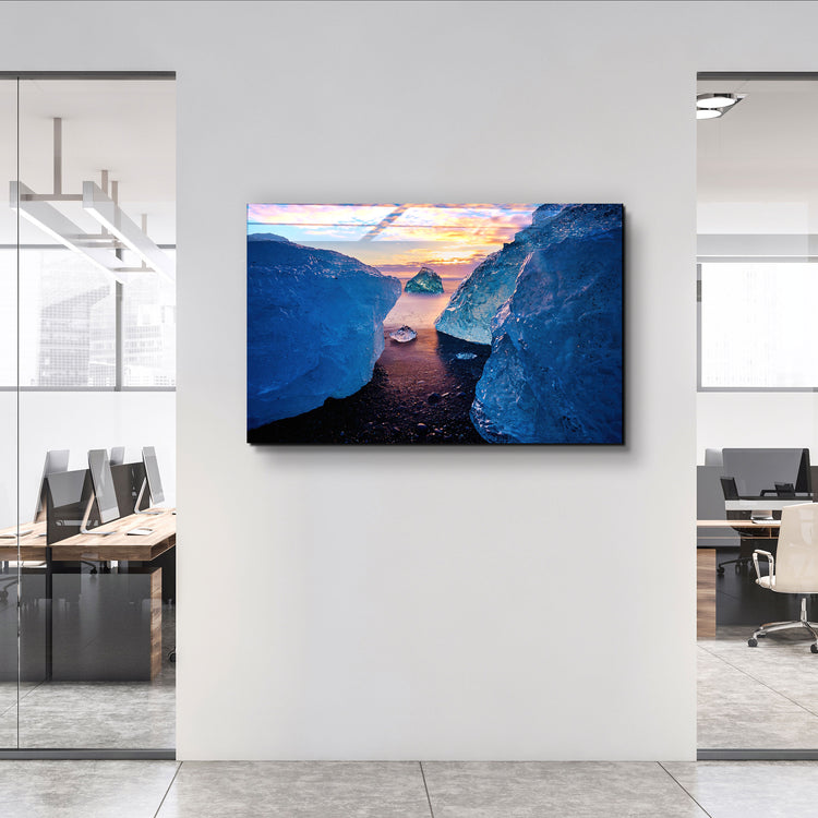 ・"Between the Glaciers"・Glass Wall Art | Artdesigna Glass Printing Wall Arts.